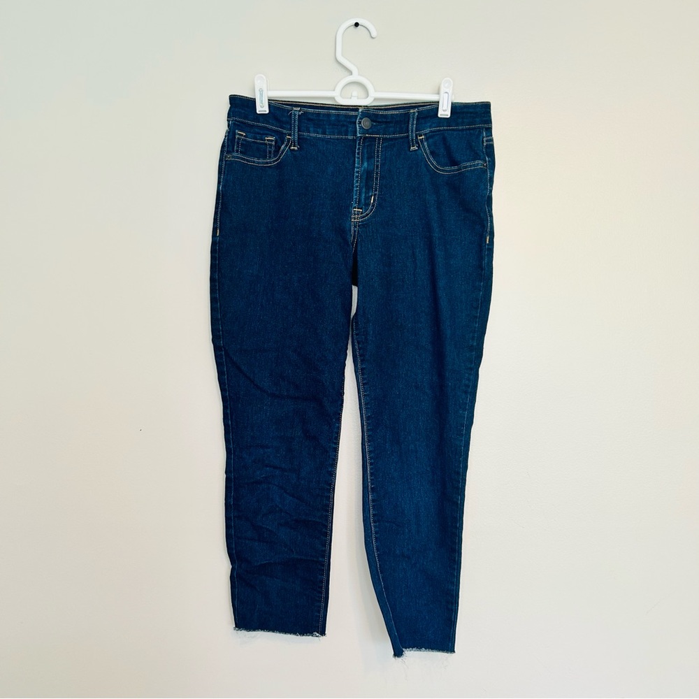 Old Navy Super Skinny Mid-Rise Raw Hem Jeans